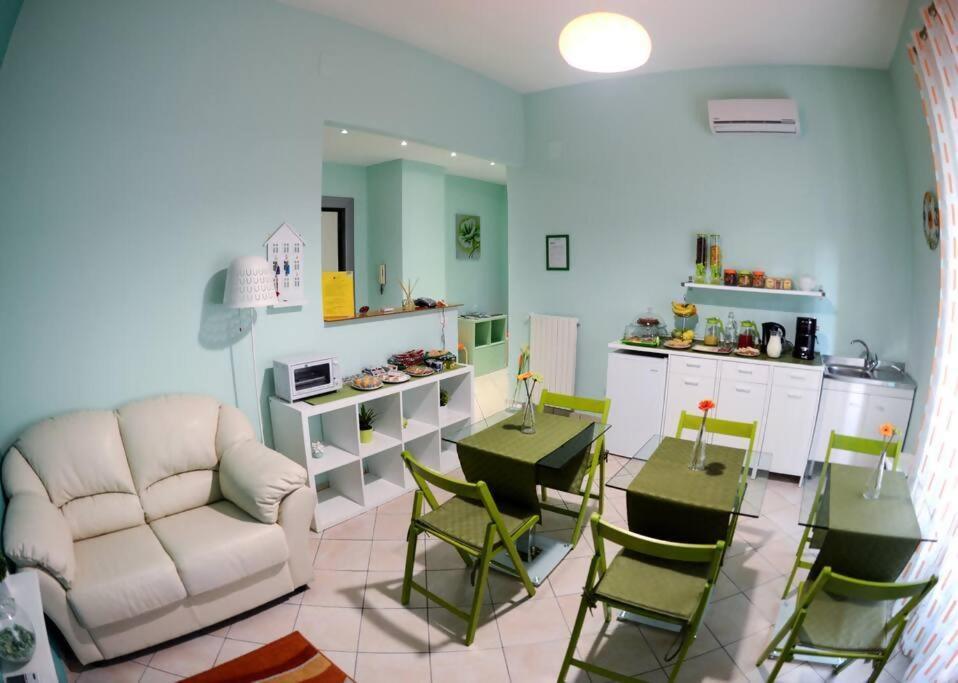 B&B Acquamarina Salerno Quarto foto