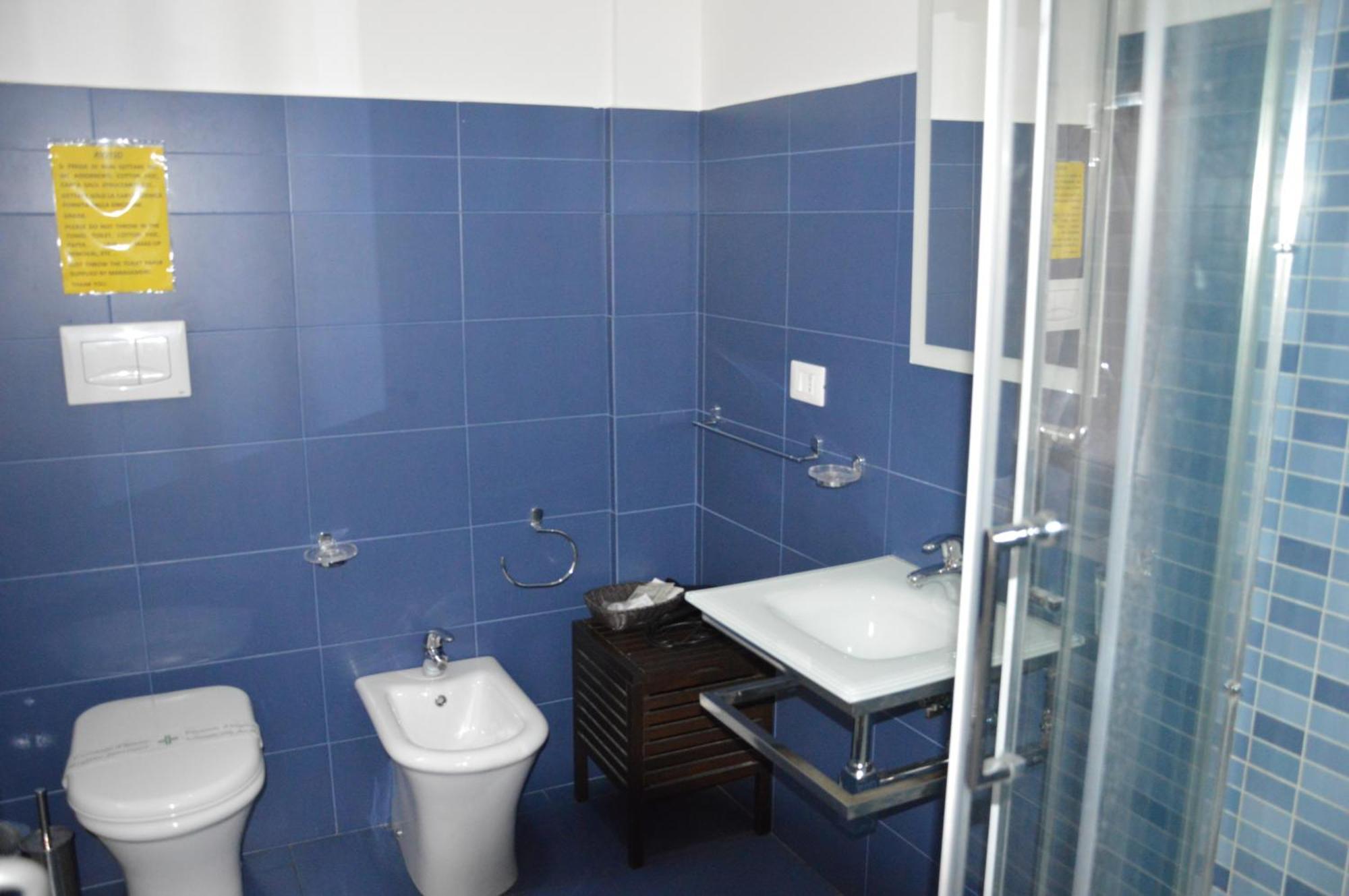 B&B Acquamarina Salerno Quarto foto